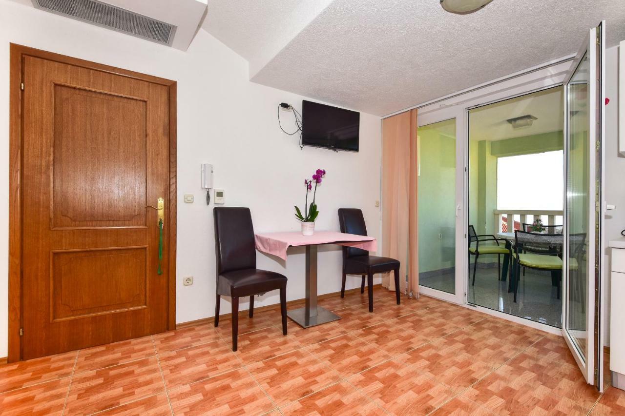 Apartmani Roso Makarska Kültér fotó